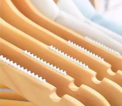 Zestaw wieszaków - KUP 3 WEŹ 10 Ana 1